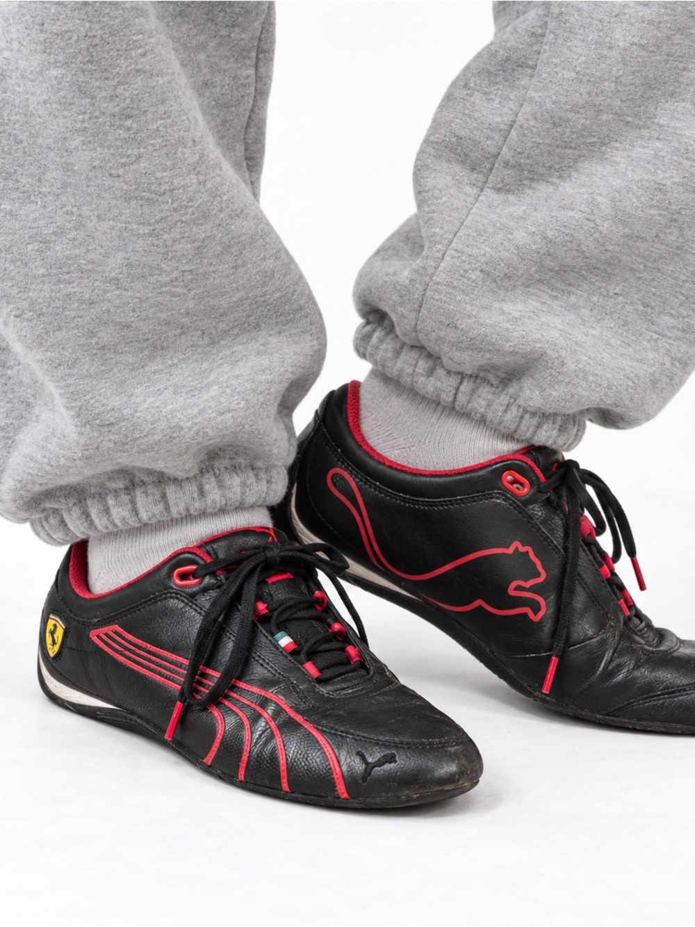 Puma Men’s Black & Red Ferrari Motorsport Driving Sneakers
